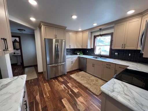 1106 Michigan Street, Hibbing, MN 55746