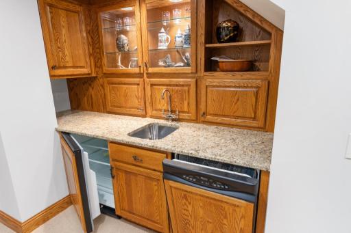 9811 Endicott Avenue NW, Maple Lake, MN 55358