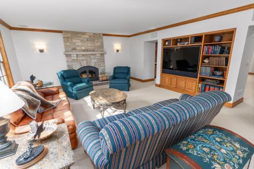 9811 Endicott Avenue NW, Maple Lake, MN 55358