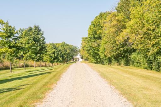 20240909-952_26thAveN_StCloud_Exterior-35.jpg