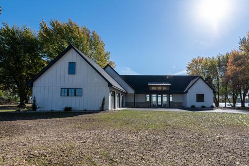 5706 Sunrise Trail, Madison Lake, MN 56063