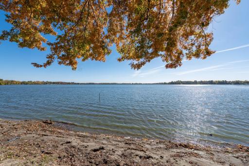 5706 Sunrise Trail, Madison Lake, MN 56063