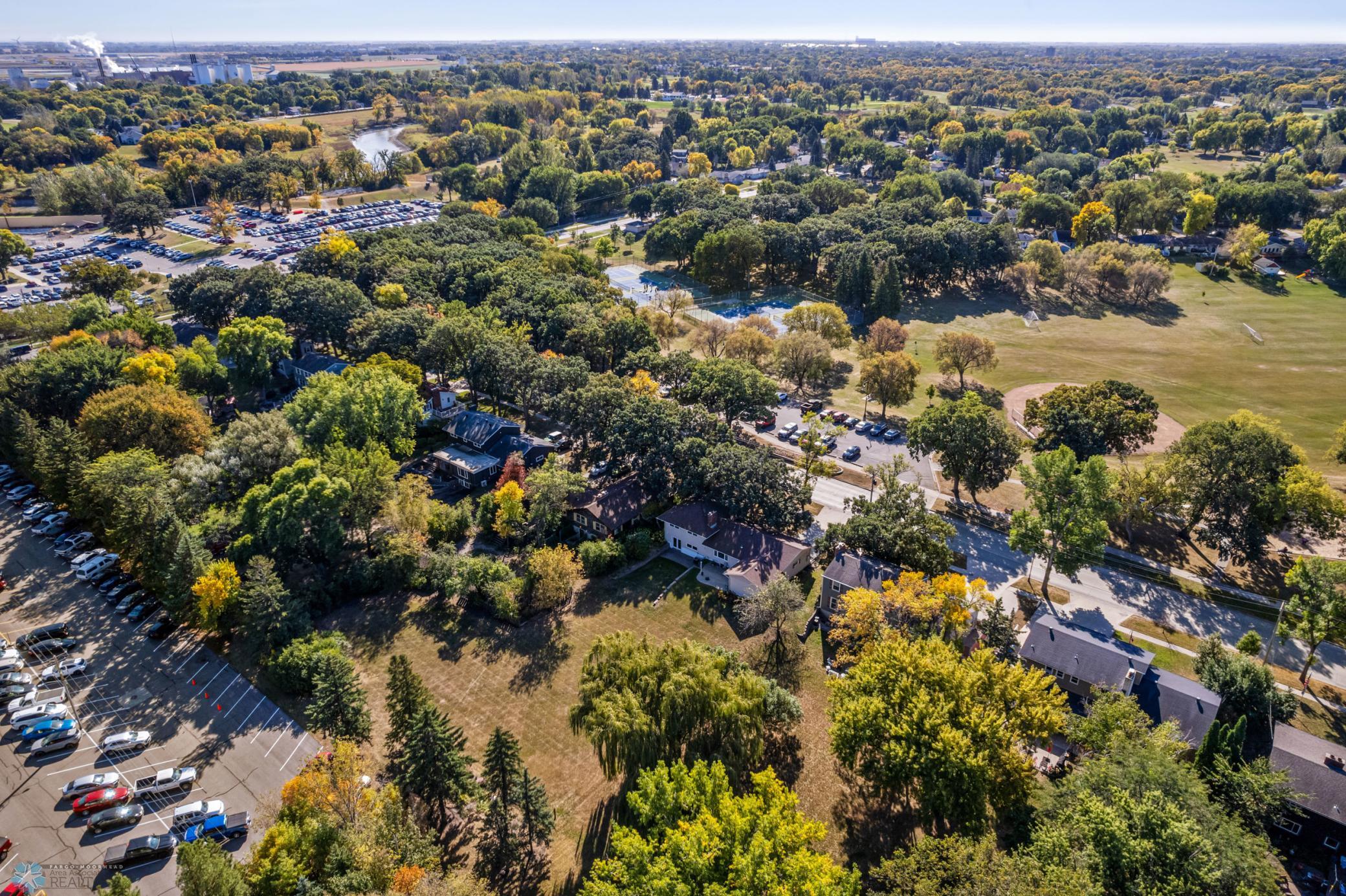Backyard (0.46) Acres