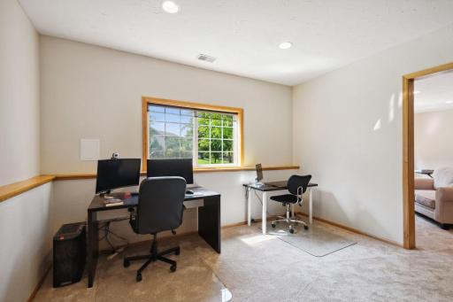 4562 Hummingbird Trail NE, Prior Lake, MN 55372
