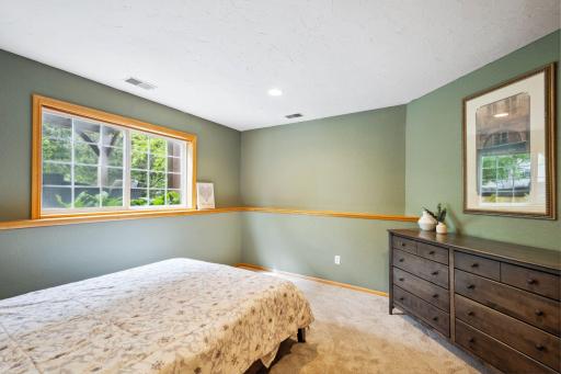 4562 Hummingbird Trail NE, Prior Lake, MN 55372