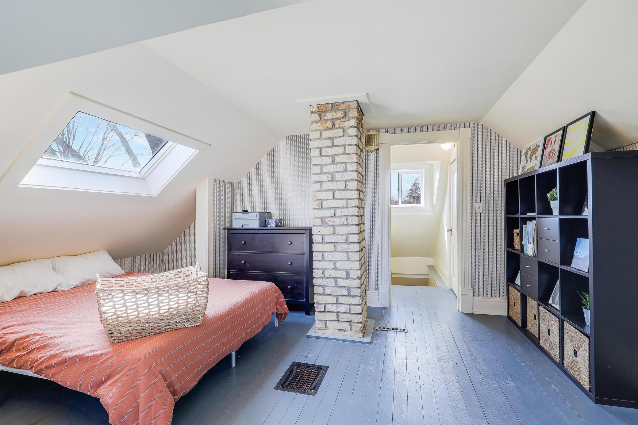 Upper Bedroom
