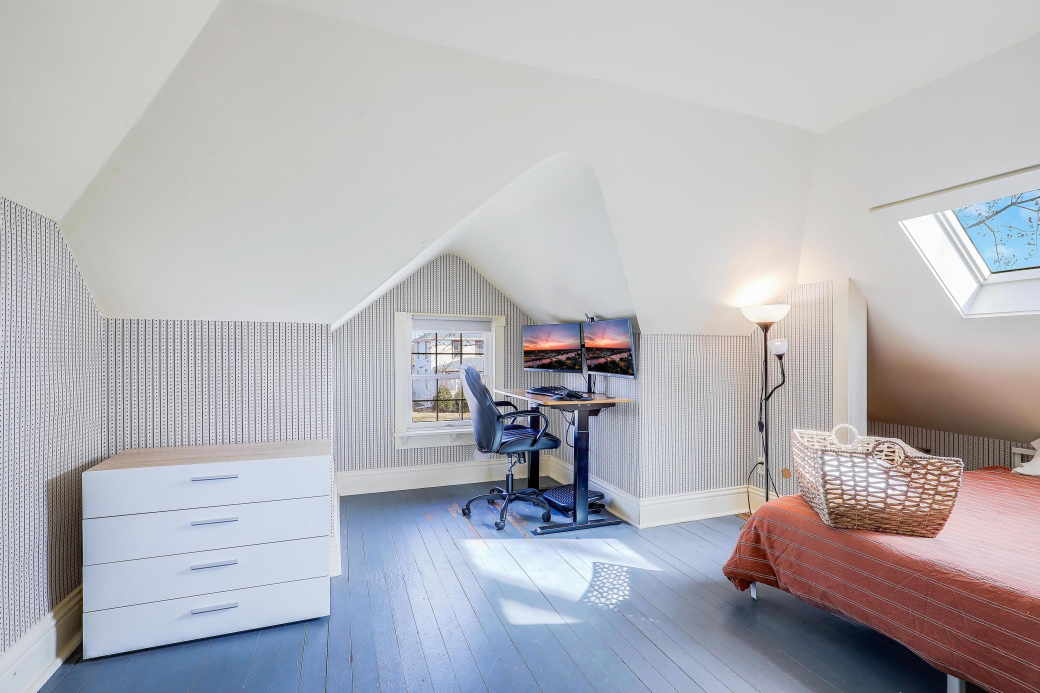 Upper level office bedroom