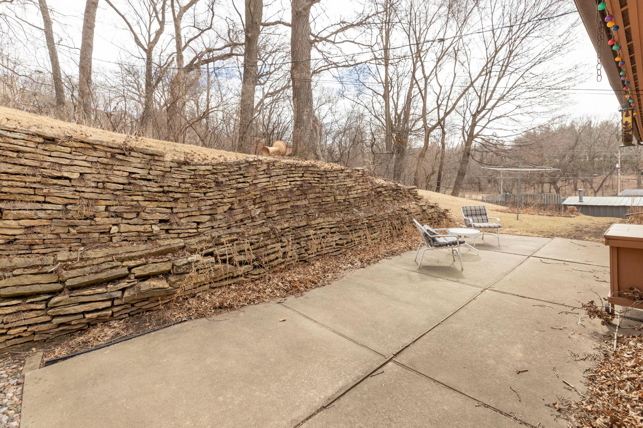30-web-or-mls-30-Patio.jpg