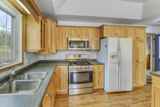 21494 Coaley Bay Drive, Detroit Lakes, MN 56501
