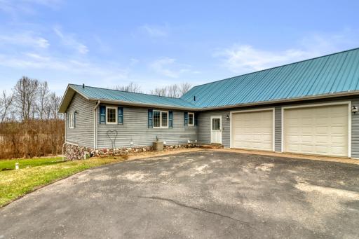 21494 Coaley Bay Drive, Detroit Lakes, MN 56501