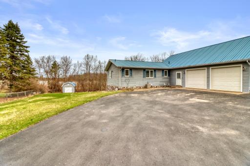 21494 Coaley Bay Drive, Detroit Lakes, MN 56501