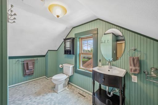 800 Hutchinson Road, Watertown, MN 55388