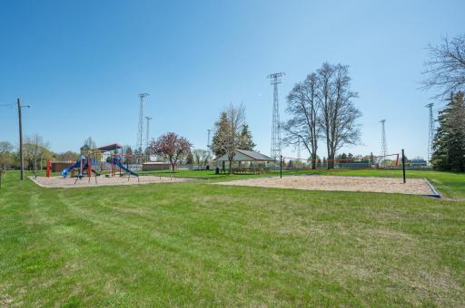 800 Hutchinson Road, Watertown, MN 55388