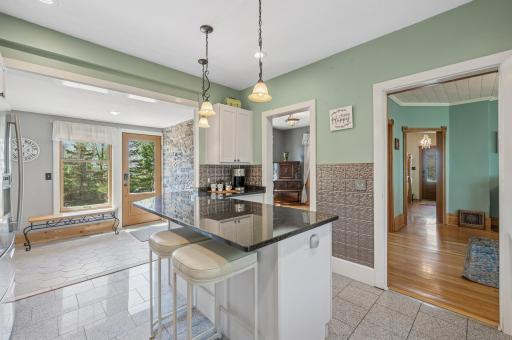 800 Hutchinson Road, Watertown, MN 55388