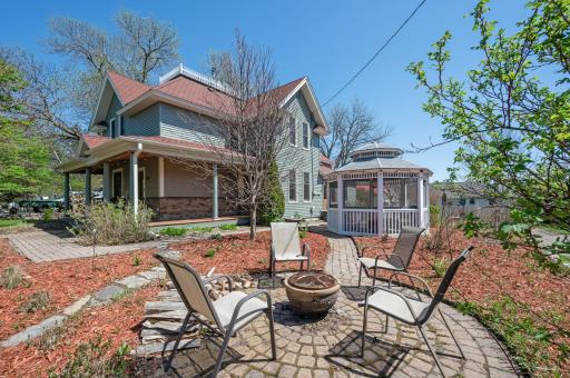 800 Hutchinson Road, Watertown, MN 55388