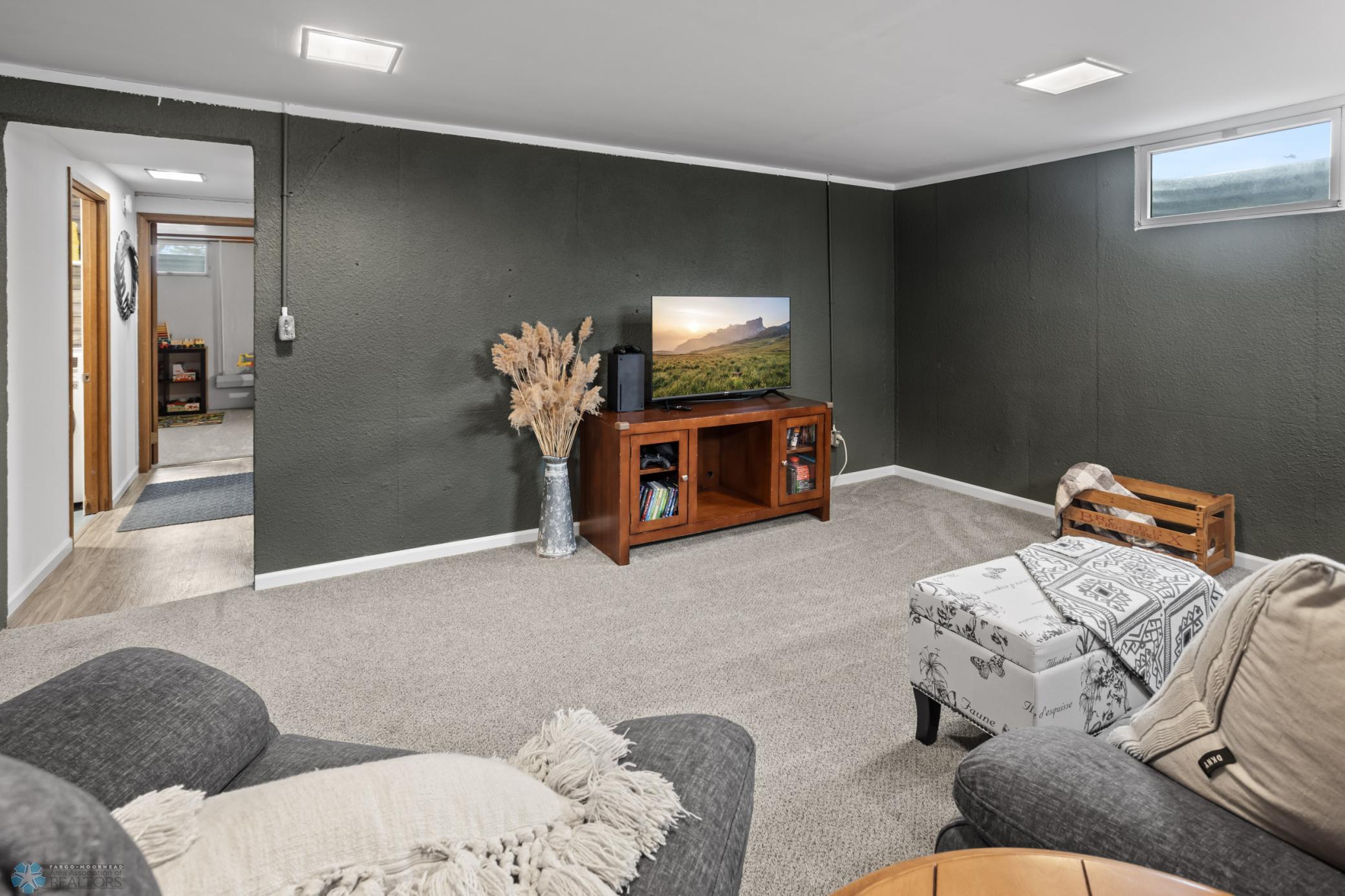 Family Room 4