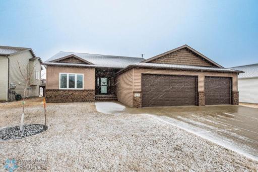 1608 36th Street S, Moorhead, MN 56560