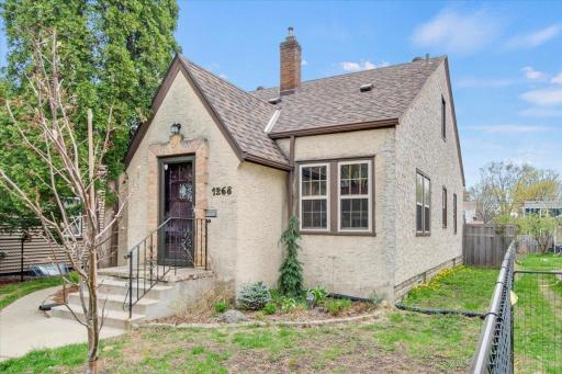 1268 6th Street E, Saint Paul, MN 55106