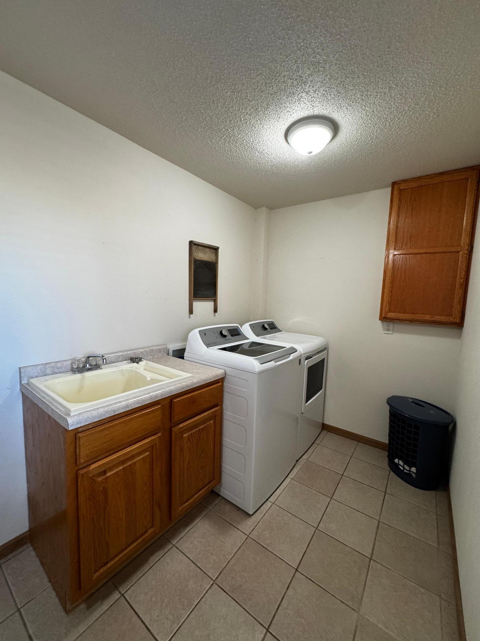 Lower Level Laundry
