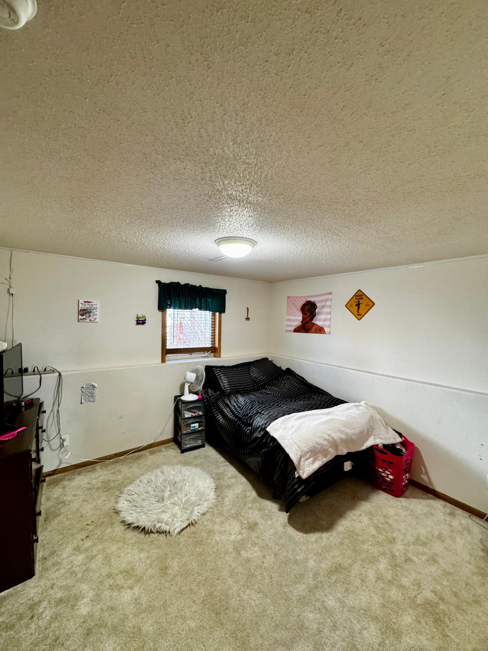 LL Bedroom