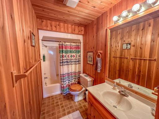 Photo for 1920 Grindstone Island, International Falls, MN 56649 - Listing #6693024 1920 Grindstone Island, International Falls, MN 56649