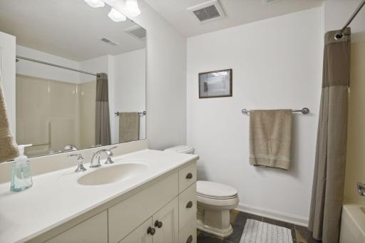 20695 Spencer Lane, Excelsior, MN 55331