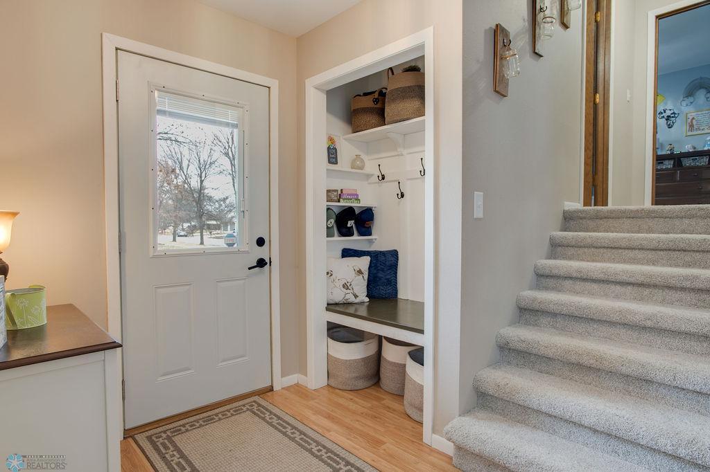 2933_HANOVER_AVE-1.jpg
