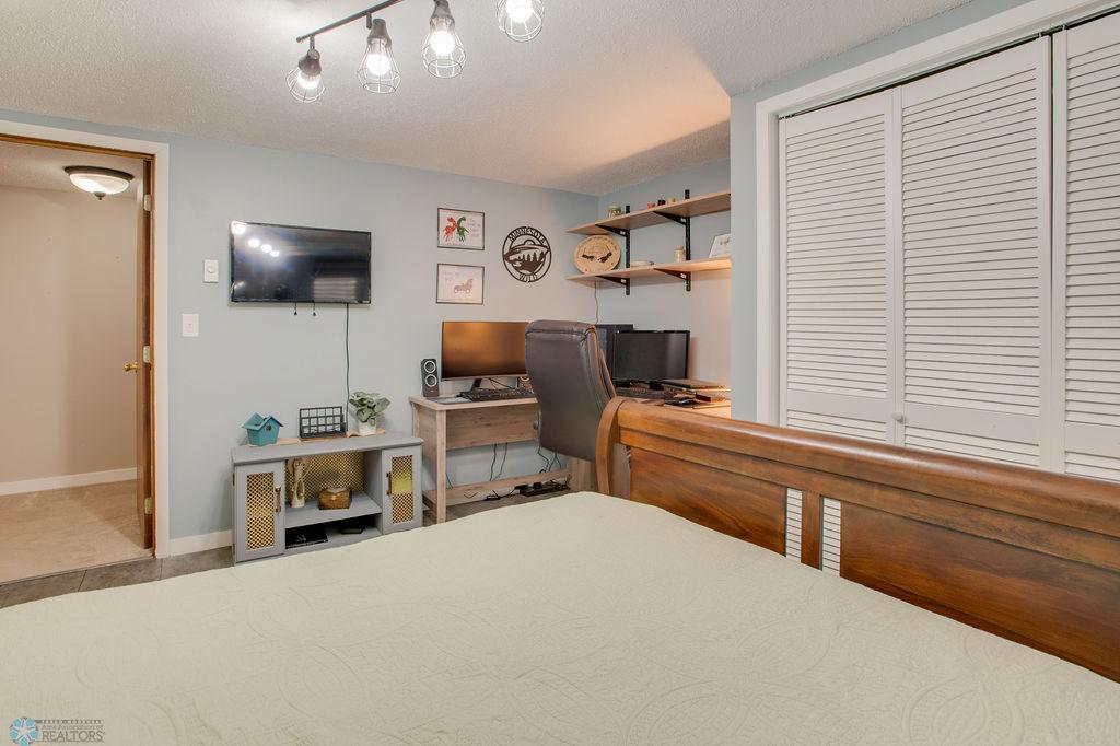 2933_HANOVER_AVE-37.jpg