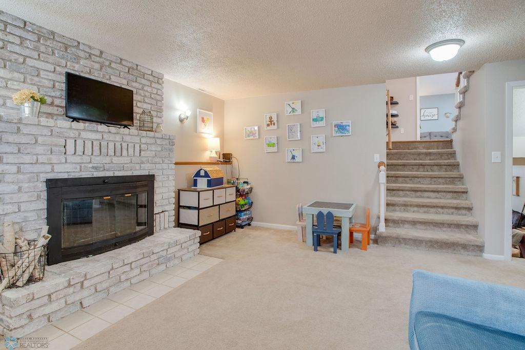 2933_HANOVER_AVE-24.jpg