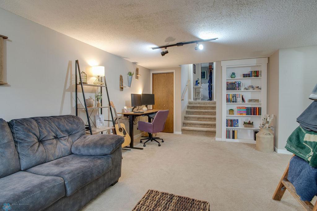 2933_HANOVER_AVE-35.jpg