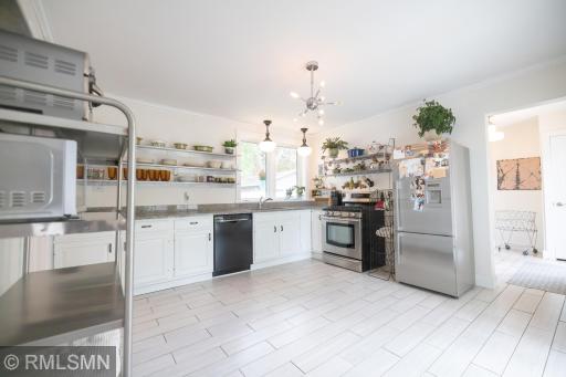 201 2nd Street N, Cannon Falls, MN 55009