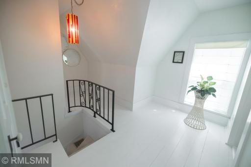 201 2nd Street N, Cannon Falls, MN 55009