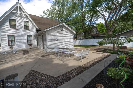 201 2nd Street N, Cannon Falls, MN 55009