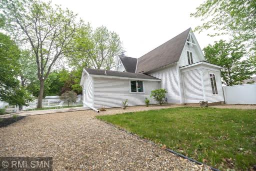 201 2nd Street N, Cannon Falls, MN 55009
