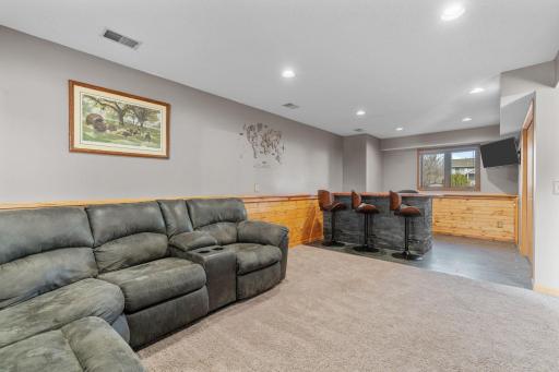 1702 15th Street NE, Buffalo, MN 55313