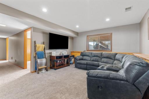 1702 15th Street NE, Buffalo, MN 55313