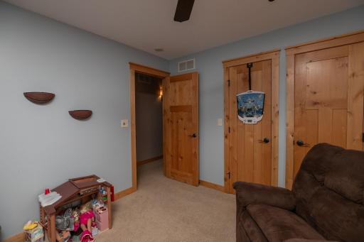 1050 Maplebeck Place NE, Byron, MN 55920