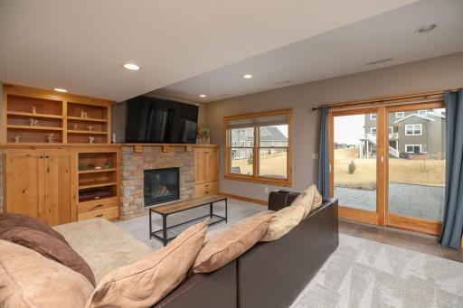 1050 Maplebeck Place NE, Byron, MN 55920