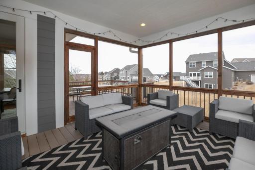 1050 Maplebeck Place NE, Byron, MN 55920