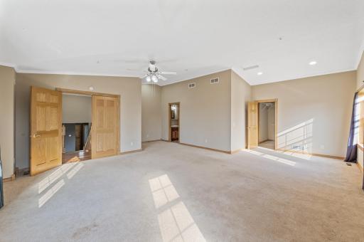 10534 Maple Valley Drive, Maple Grove, MN 55369