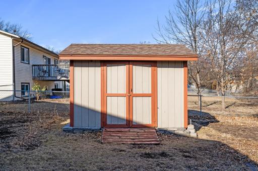 10534 Maple Valley Drive, Maple Grove, MN 55369
