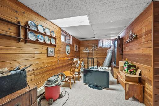 Extra Rooom in the basement for your ideas.jpg
