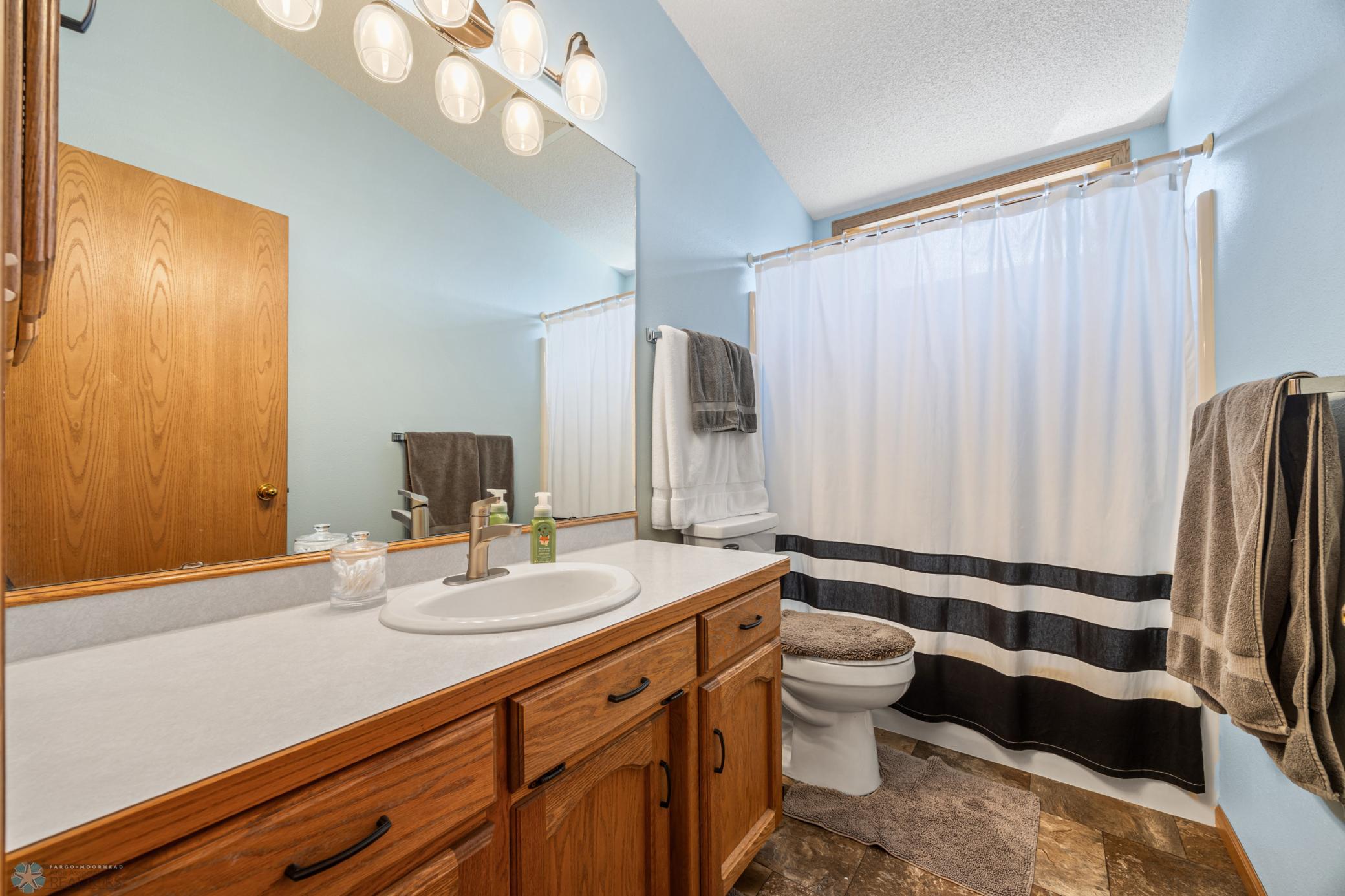 Full Bathroom Upper level