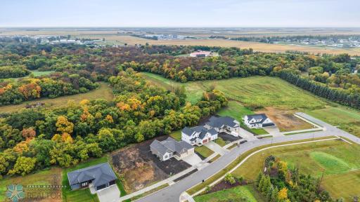 8928 Meadowlark Parkway, Horace, ND 58047