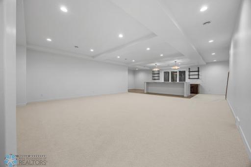 8928 Meadowlark Parkway, Horace, ND 58047