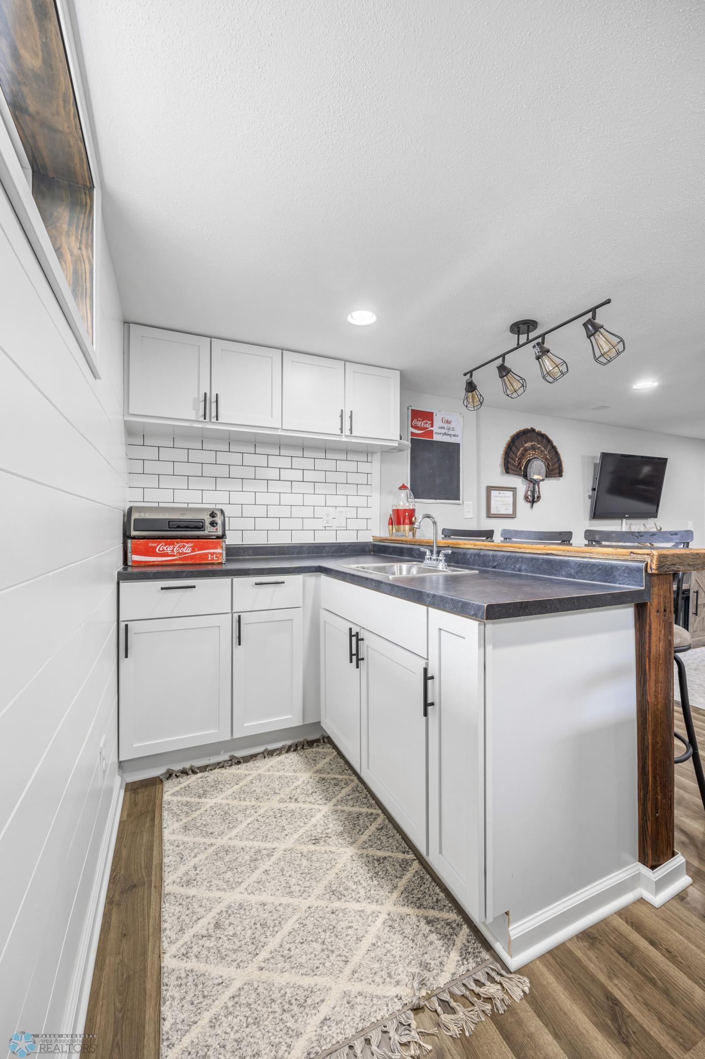 Wet bar basement