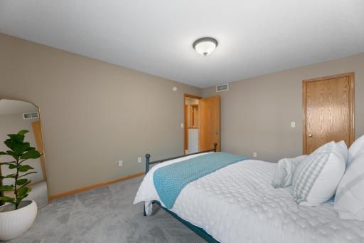 14232 Fountain Hills Ct SE, Prior Lake, MN 55372_2601.jpg