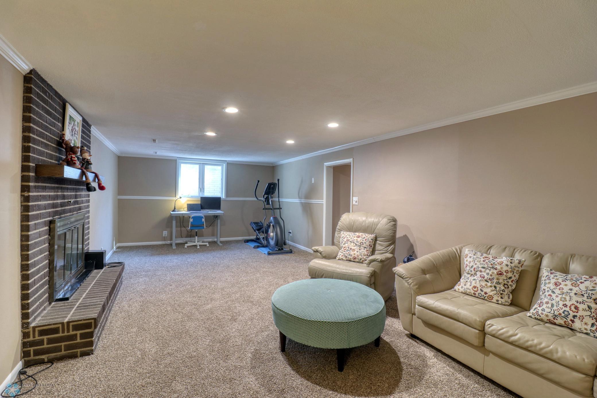 15Basement1_2.jpg