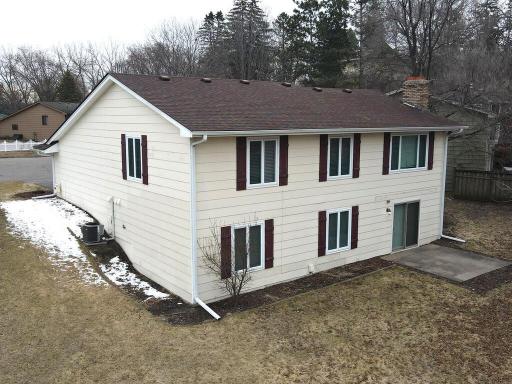 13320 Pepperwood Lane, Hopkins, MN 55305