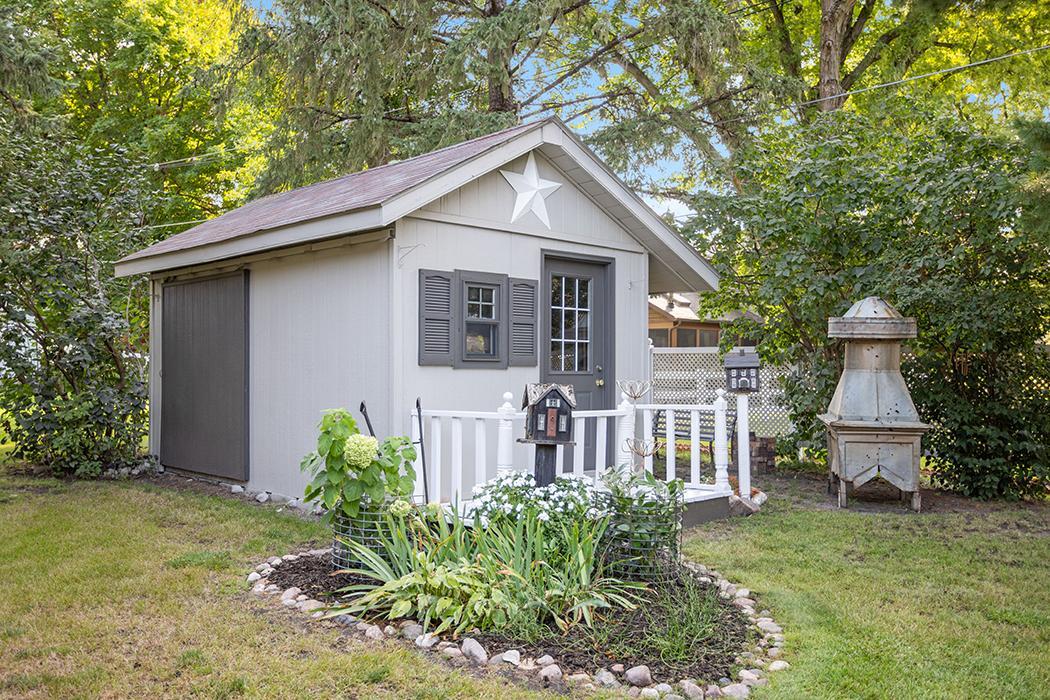 Shed